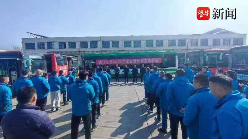 镇江公交这场实战演练<strong></p>
<p>外汇模拟盘</strong>，模拟的是乘客情绪失控抢夺方向盘