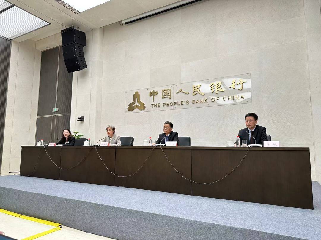 央行：货币政策应对超预期挑战和变化还有充足空间和储备