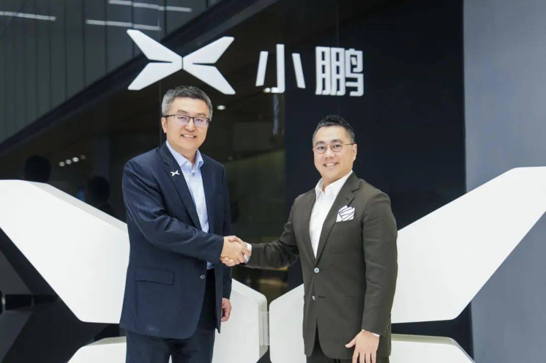 暴雪国服官宣回归<strong></p>
<p>阿里数据</strong>，玩家数据保留/马云肯定阿里改革/盘古大模型将首次应用于华为 MateBook