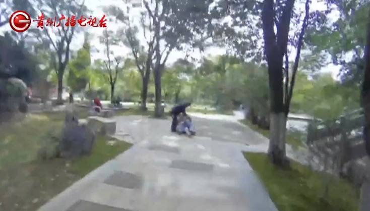 “亲爱的<strong></p>
<p>BITOP</strong>，千万别说漏嘴！”68岁贵州阿姨遇“黄昏恋”，监控拍下……