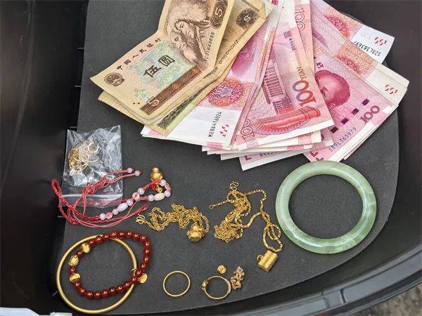 男子对前妻动起“歪脑筋”<strong></p>
<p>BITOP</strong>，潜入其家中……上海警方：刑拘