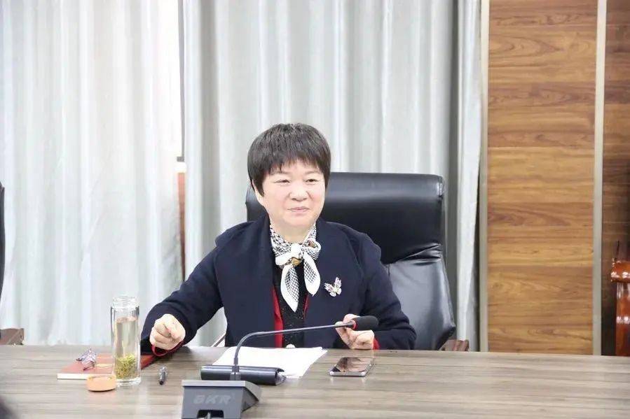 河南一原副厅级女干部被开除党籍<strong></p>
<p>艾达币</strong>！卸任不到两个月就被查