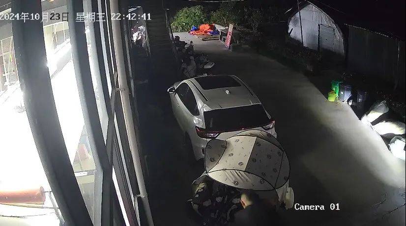“我车被偷了<strong></p>
<p>莱特币</strong>，车上有块毒猪肉！”男子深夜报警，结局大反转