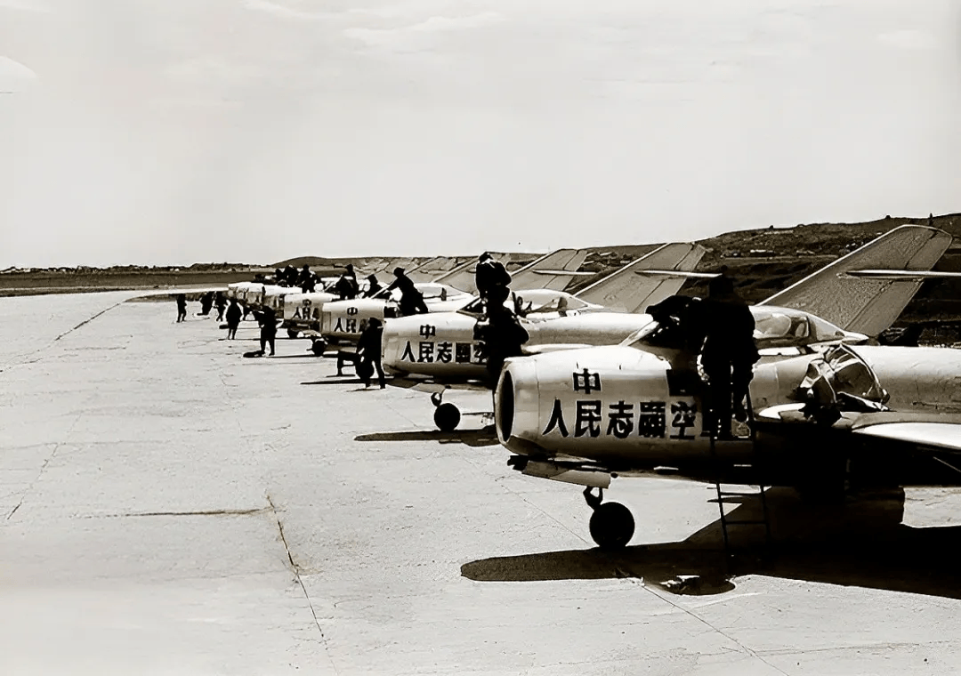 我们的飞机<strong></p>
<p>莱特币</strong>，再也不用飞两遍了