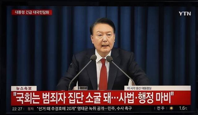 执政党捏着鼻子要“保尹”<strong></p>
<p>泰达币交易</strong>，尹锡悦的总统宝座，将由8个人决定