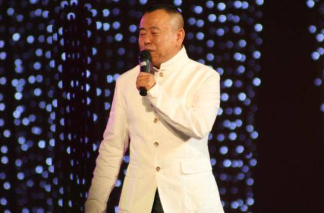 潘长江：我钱花一辈子也花不完<strong></p>
<p>DOT交易</strong>，如今67岁却越活越“糊涂”了