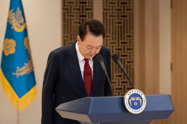 法院下达“最后通牒”<strong></p>
<p>BCH交易</strong>，连抓人带抄家，尹锡悦还能垂死挣扎一下？