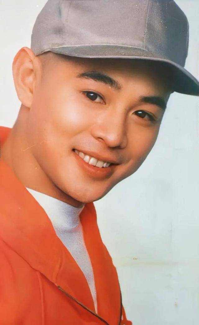 李连杰:后事一切从简<strong></p>
<p>莱特币交易</strong>，不用立碑也不用办丧事，树葬海葬都可以