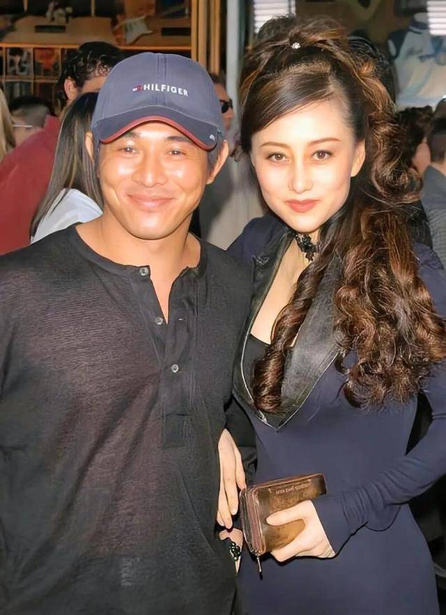 李连杰:后事一切从简<strong></p>
<p>莱特币交易</strong>，不用立碑也不用办丧事，树葬海葬都可以