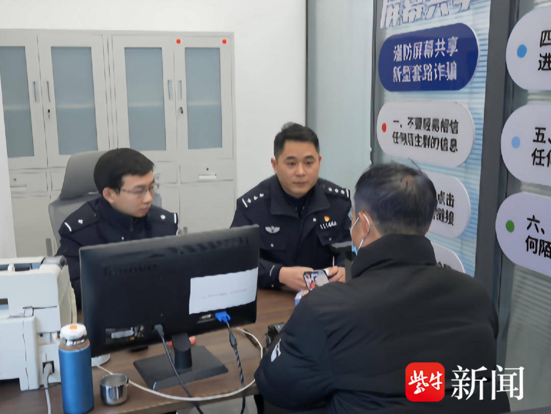 男子一次性买了166张千元面值的大润发购物卡<strong></p>
<p>BTC交易所</strong>，还把卡号和密码发给了骗子......