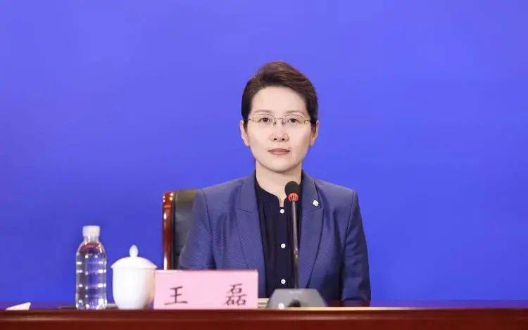 36岁升正厅、曾是全国最年轻女市长<strong></p>
<p>瑞波币交易所</strong>，她再履新