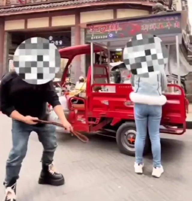 四川巴中三名网红街头拍摄低俗视频<strong></p>
<p>BSV交易所</strong>，被行政处罚
