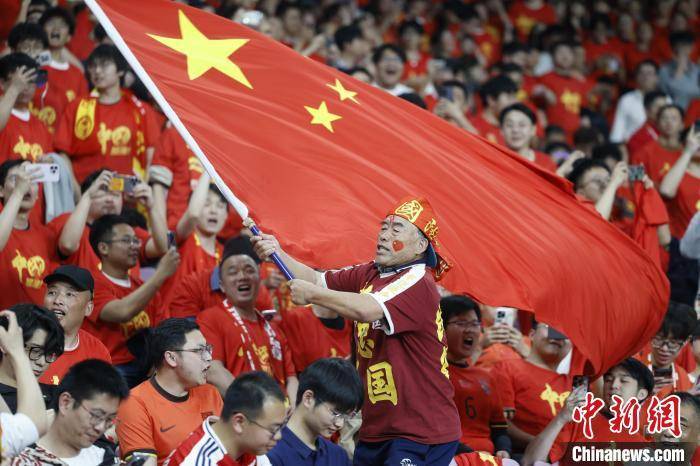 “纪录之夜”<strong></p>
<p>币安交易app</strong>，国足“半场好戏”未能救赎