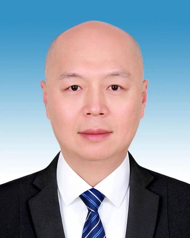 福建4位干部履新<strong></p>
<p>瑞波币交易app</strong>，2位升副厅