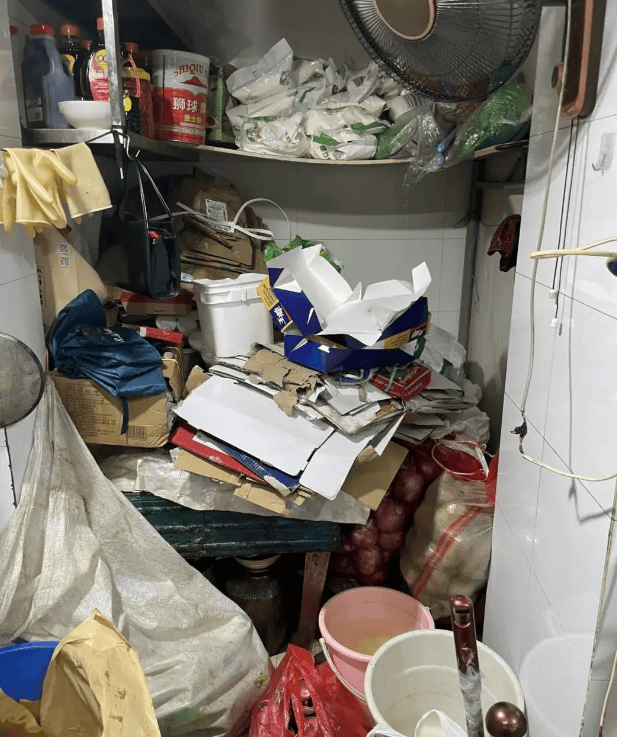 餐饮店老板注意<strong></p>
<p>π</strong>！这些消防安全隐患需警惕→