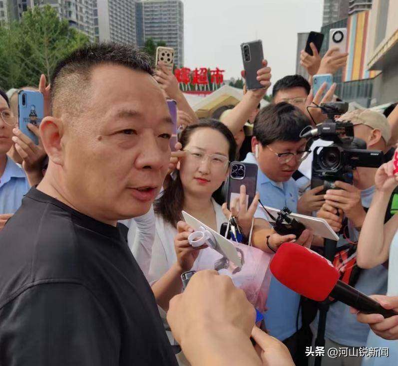 于东来事件大结局？官方表态！才被疑偷漏税<strong></p>
<p>pai</strong>，胖东来总算不用关了