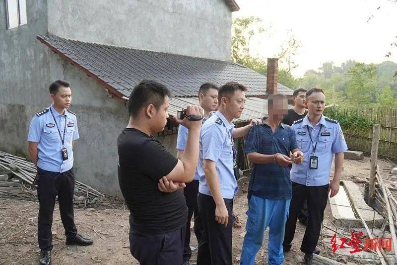 男子杀害母亲和女友后带嫂嫂潜逃32年落网<strong></p>
<p>灰太狼</strong>，两人育有一儿一女，侦破细节披露