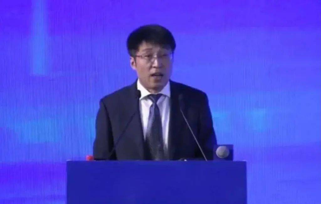 澹台新谱<strong></p>
<p>母婴</strong>，任上被查