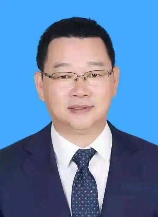 北京4位副区长拟任区委常委<strong></p>
<p>手镯</strong>，1位“准85后”