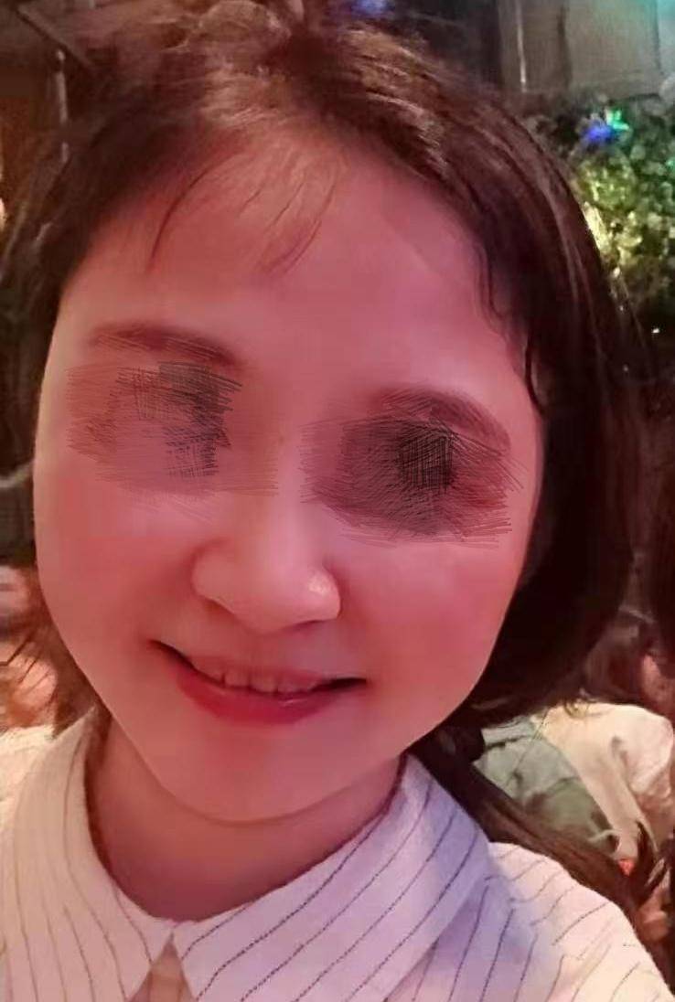 女校长涉嫌诈骗数千万后跳江身亡<strong></p>
<p>比特币人民币汇率</strong>，29人起诉其父等三被告案将于8日二审开庭