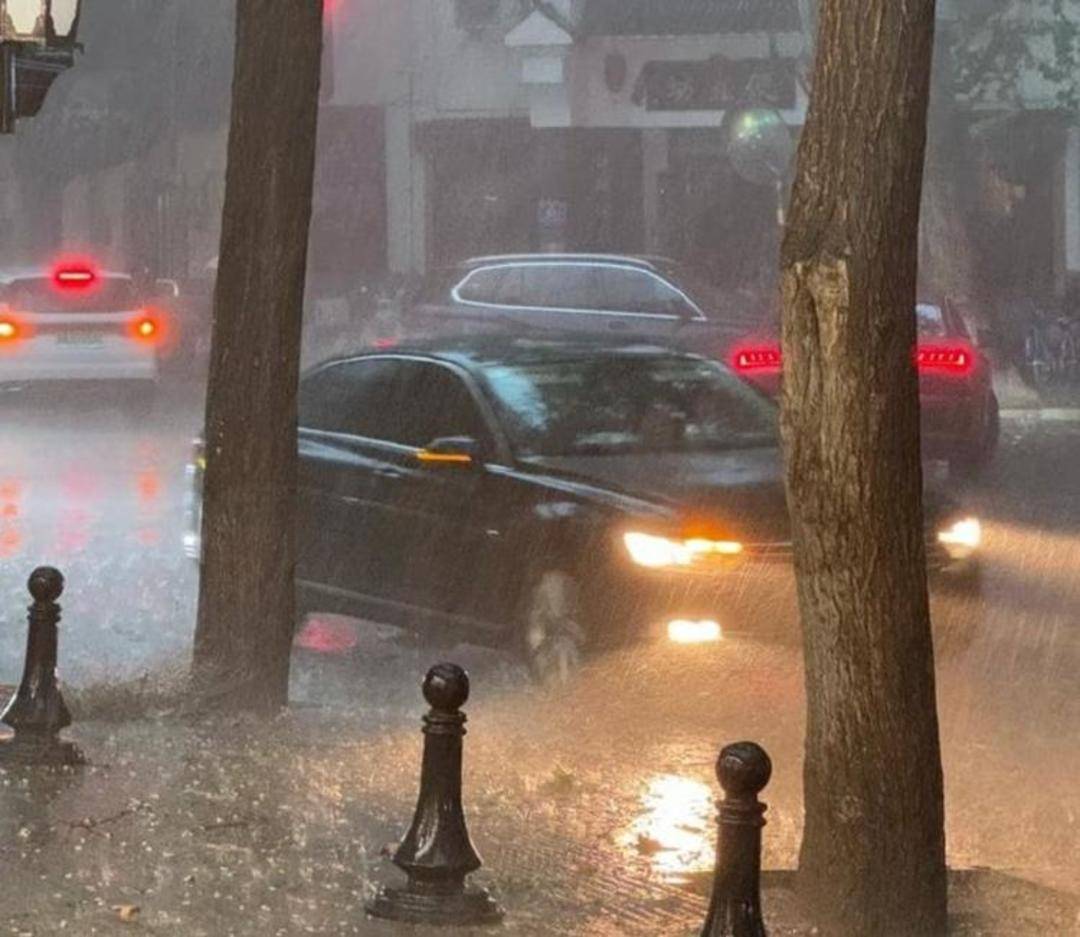 山东下<strong></p>
<p>比特币人民币汇率</strong>了424个大明湖：多地出现暴雨