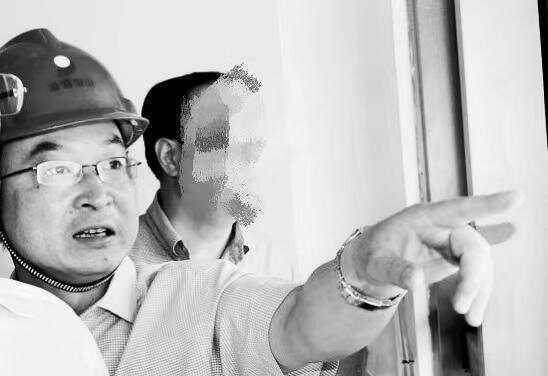 百亿市值上市公司董事疑似坠楼去世<strong></p>
<p>比特币人民币汇率</strong>，年仅54岁
