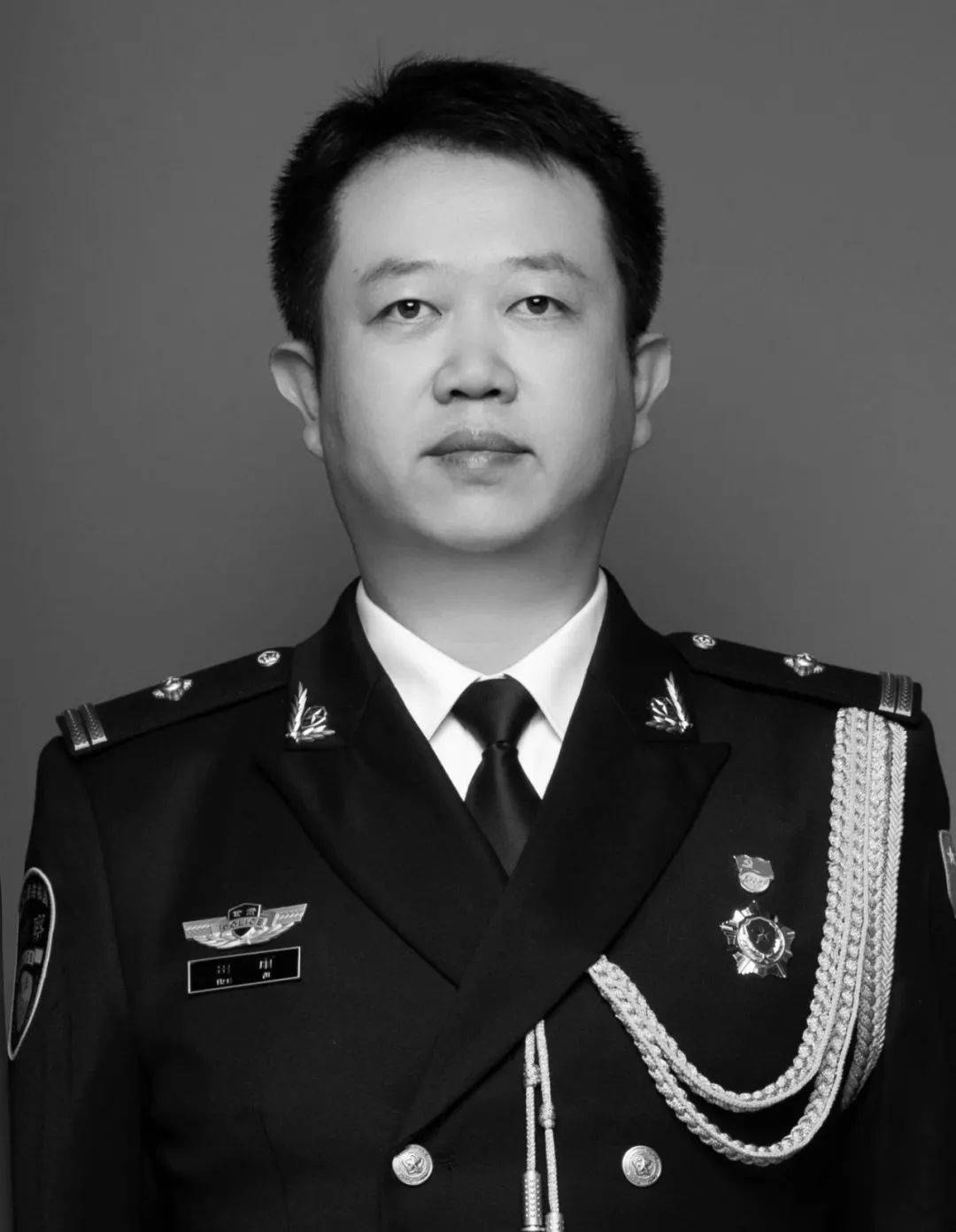 田雨经抢救无效<strong></p>
<p>比特币买披萨</strong>，不幸去世！年仅45岁