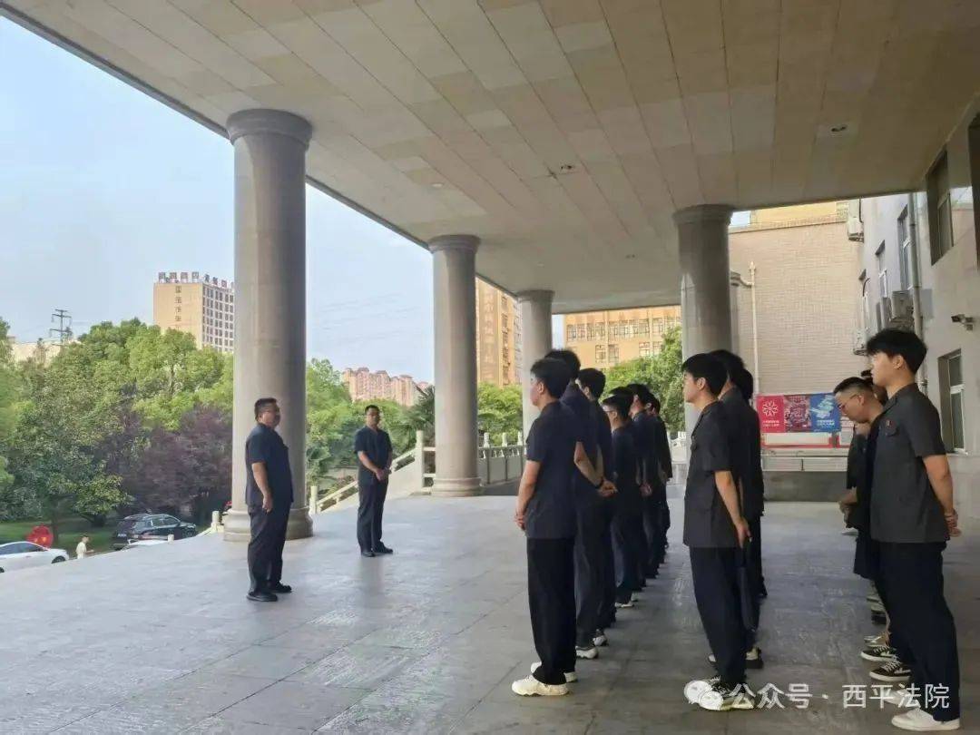 现场画面曝光！河南驻马店出动多名干警<strong></p>
<p>比特币最高</strong>，多人被带走！