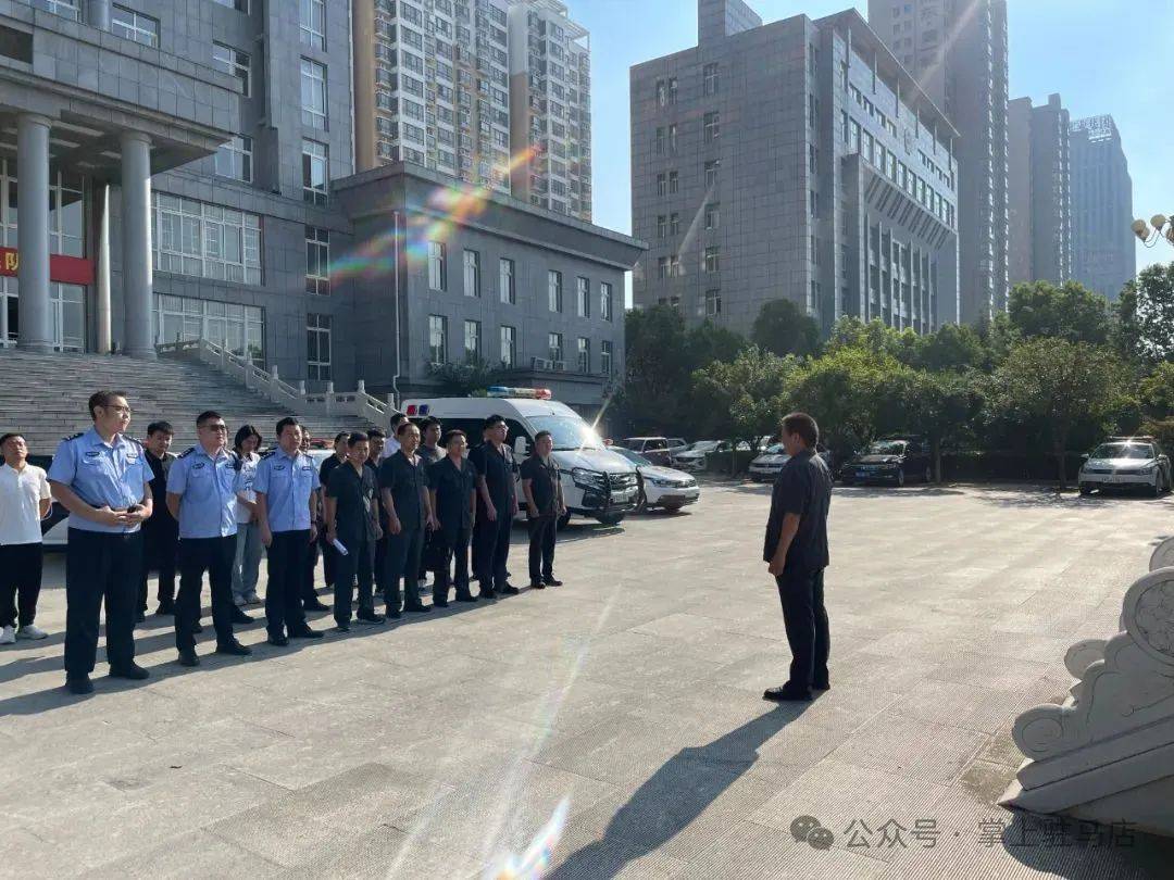 现场画面曝光！河南驻马店出动多名干警<strong></p>
<p>比特币最高</strong>，多人被带走！