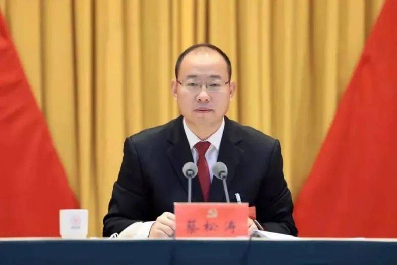 卸任市委书记后<strong></p>
<p>比特币网址</strong>，原中候补新职明确！这地同日任命政府“一把手”和公安局局长