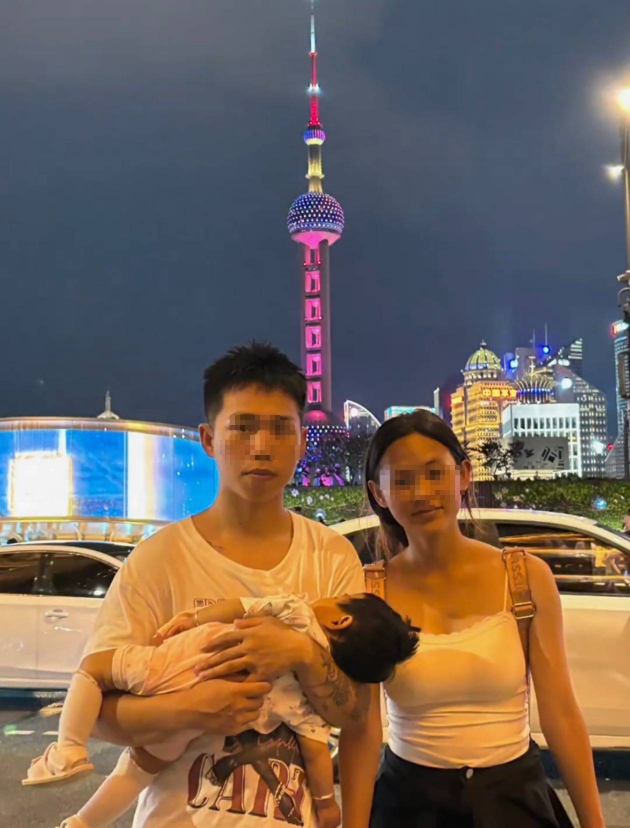 奶奶在哭<strong></p>
<p>比特币场外交易</strong>，宝宝在笑！40天女婴重病，00后父亲割肝救女，术后这一幕让网友泪奔