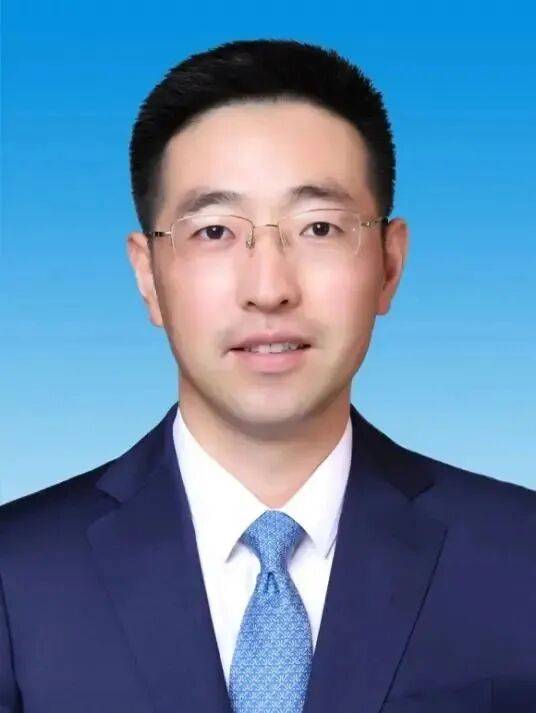 孙道寻当选苏州市吴江区区长<strong></p>
<p>比特币场外交易</strong>，曾任“全国经济最强镇”党委书记