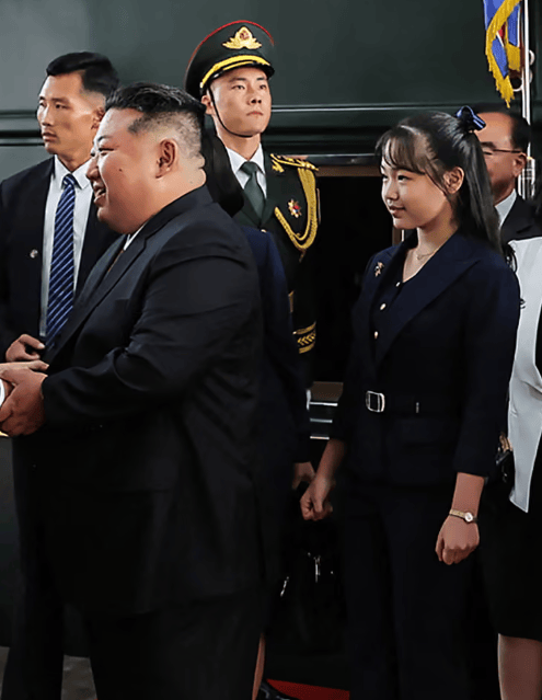 金正恩女儿首登国际舞台<strong></p>
<p>比特币矿机挖矿</strong>，引爆接班传闻！英国首相被架空，工党内斗成全武行…