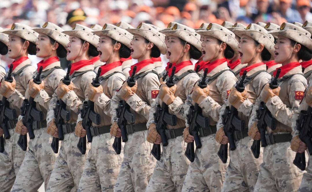 英姿飒爽！四川高校大四女生<strong></p>
<p>比特币矿机挖矿</strong>，亮相九三阅兵方队
