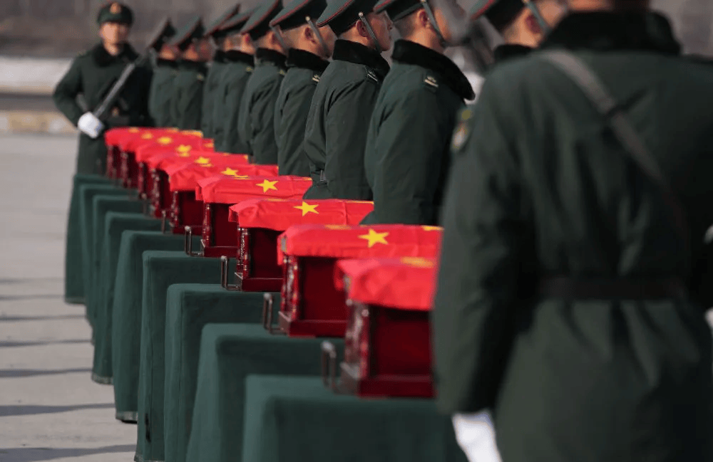身份确认<strong></p>
<p>比特币最初价格</strong>！请记住这28个名字