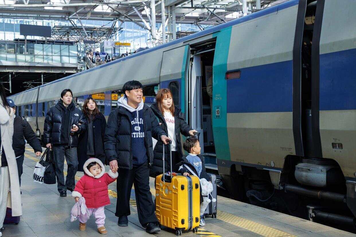 韩国人口萎缩<strong></p>
<p>比特币在哪里购买</strong>，中小学班级人数为何不减反增?