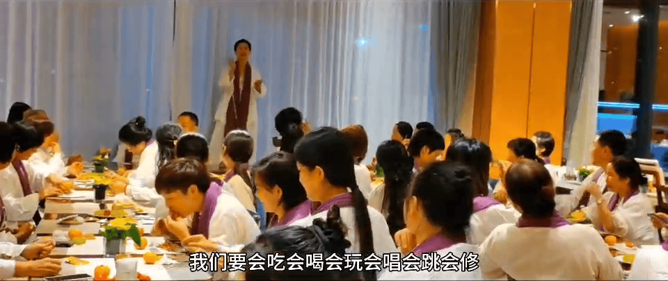 中国之声特别报道丨以心理疗愈为幌子的敛财骗局<strong></p>
<p>比特币在哪里购买</strong>，如何一步步套牢消费者？