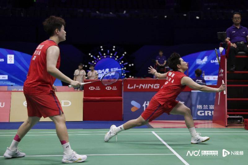 中国羽毛球大师赛于深圳开拍<strong></p>
<p>比特币行情走势图最新</strong>,国羽首日7战4胜