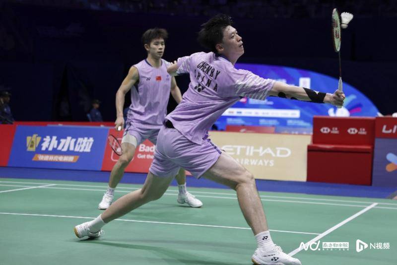 中国羽毛球大师赛于深圳开拍<strong></p>
<p>比特币行情走势图最新</strong>,国羽首日7战4胜