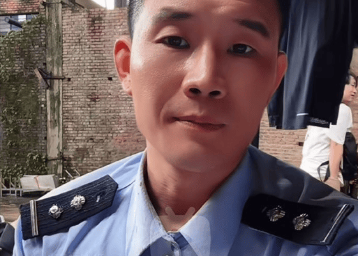 “嘎子谢孟伟”穿警服直播带货<strong></p>
<p>比特币挖矿流程</strong>，云南警方通报：谢某某(男，36岁，河北雄县人)，行政拘留7日