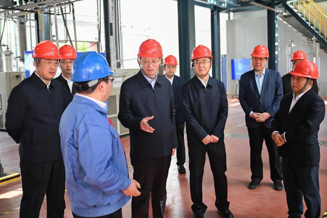 新任辽宁省委书记许昆林<strong></p>
<p>比特儿</strong>，到大连调研