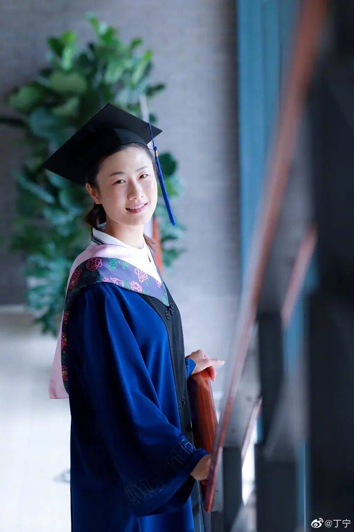 奥运冠军丁宁<strong></p>
<p>比特儿官网</strong>，已任北京先农坛体校校长