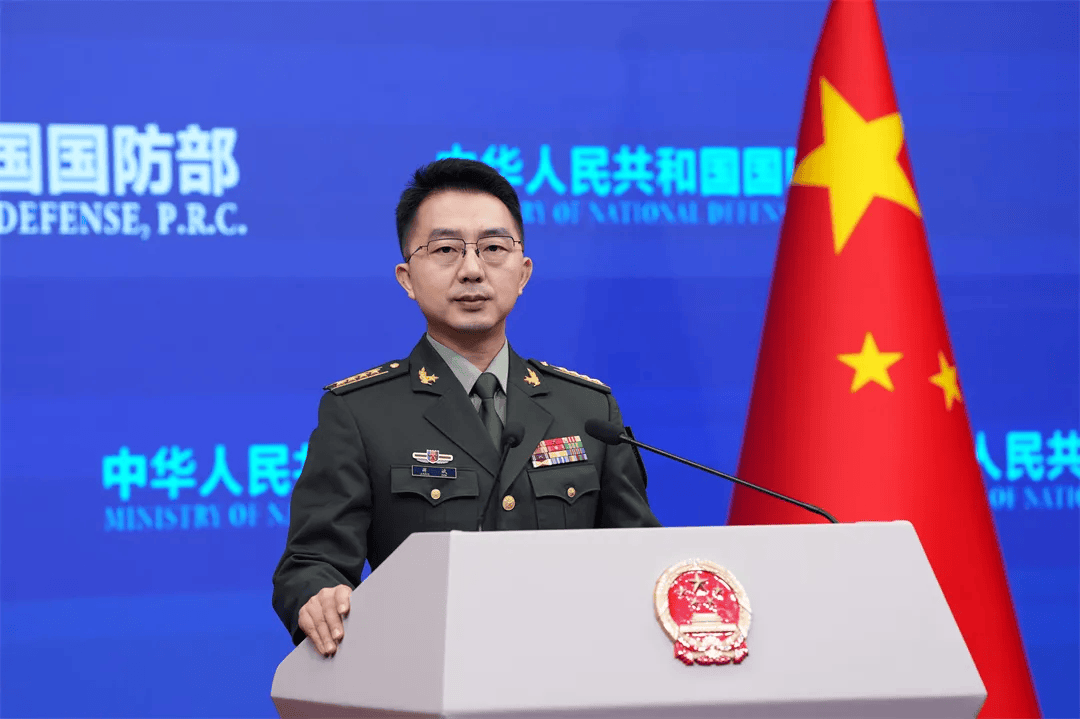 “中方军机施放干扰弹”<strong></p>
<p>比特儿国际</strong>，国防部回应