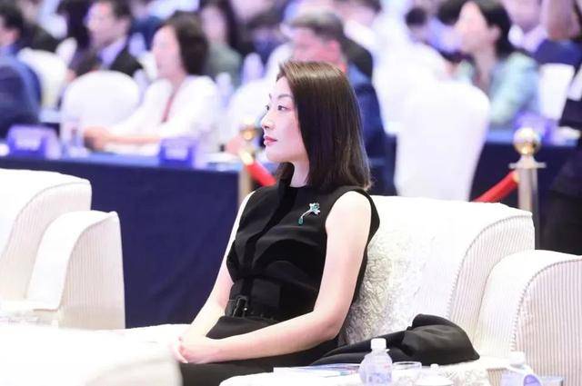 宗馥莉“心腹”祝丽丹离职<strong></p>
<p>比特儿网站</strong>！曾是娃哈哈核心高管