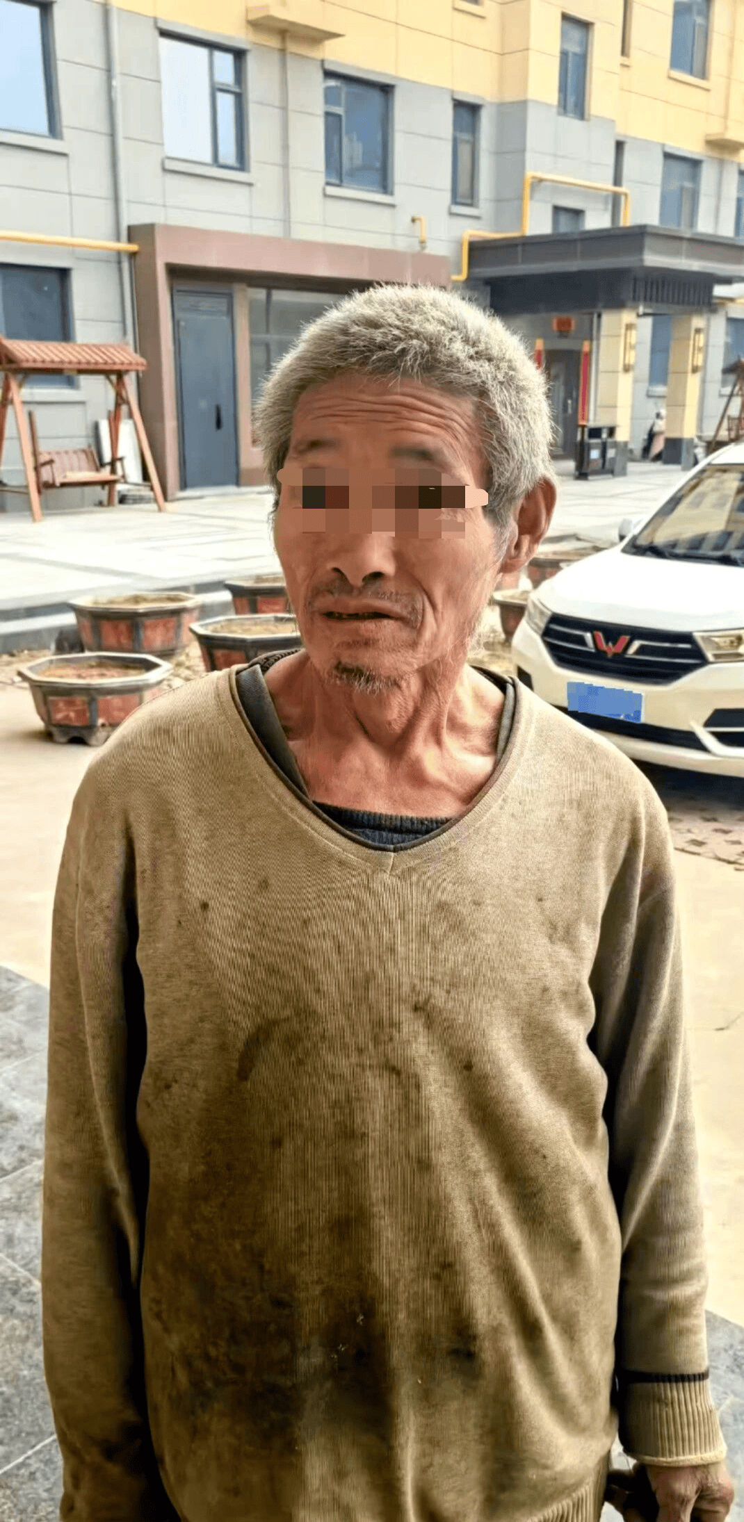 男子一次性收到11年工资38万元<strong></p>
<p>CJL虚拟币</strong>,老板曾辩称“路遇乞讨好心收留,属自愿劳动”