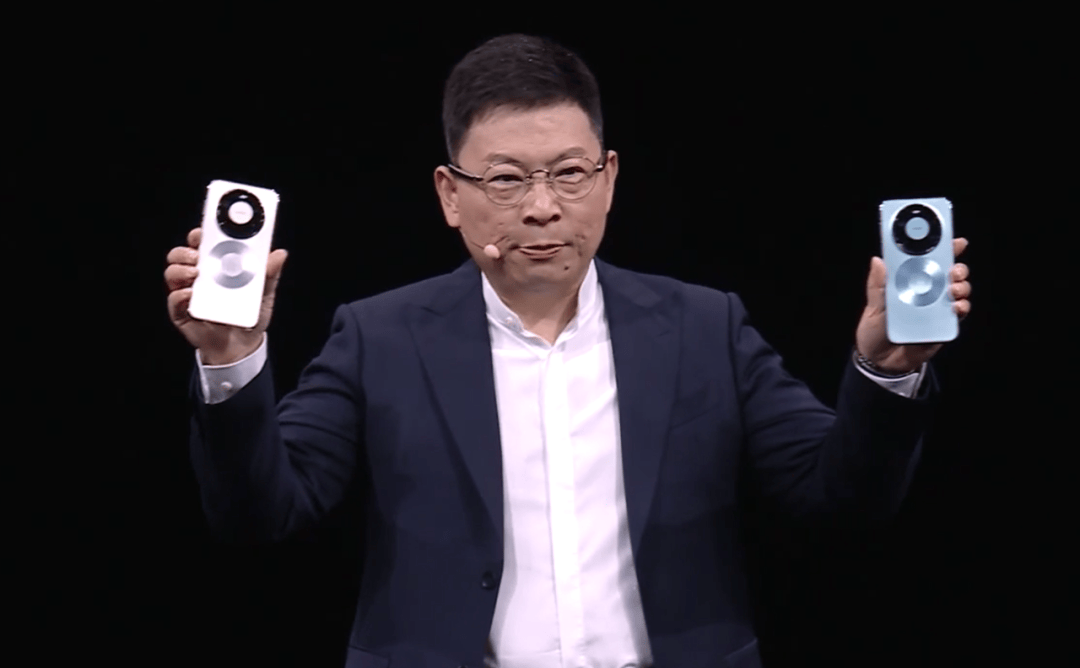 华为Mate 80<strong></p>
<p>bvv虚拟币</strong>,4699元起!网友:我真冲了!