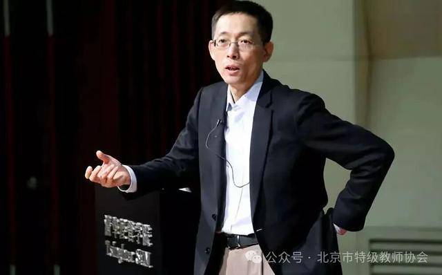 施一公:无论什么学科<strong></p>
<p>bvv虚拟币</strong>,物理、工程、生物、文科,我认为最不重要的是智商!