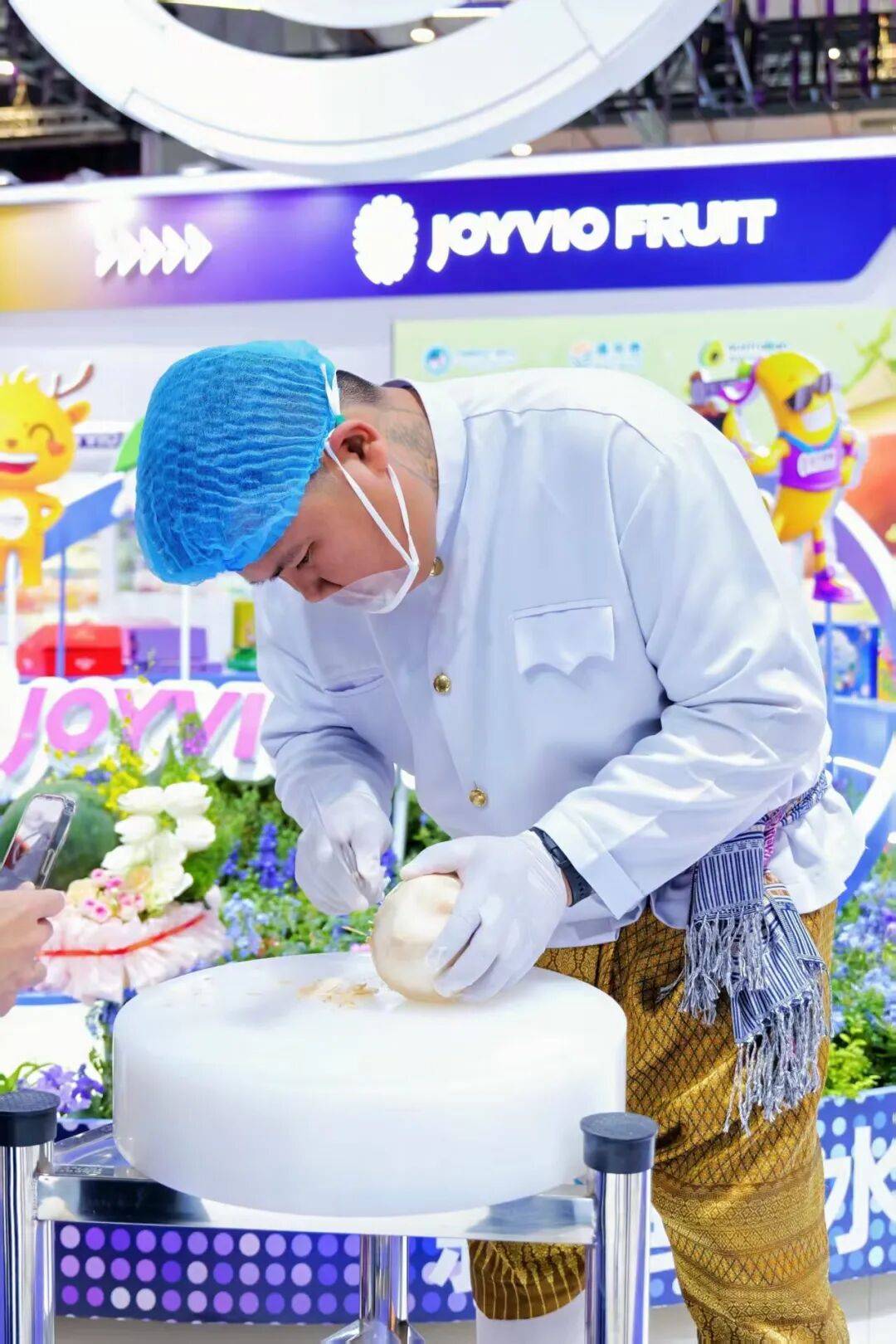 椰子水之外<strong></p>
<p>虚拟网领币</strong>,大公司争夺40亿元生椰市场