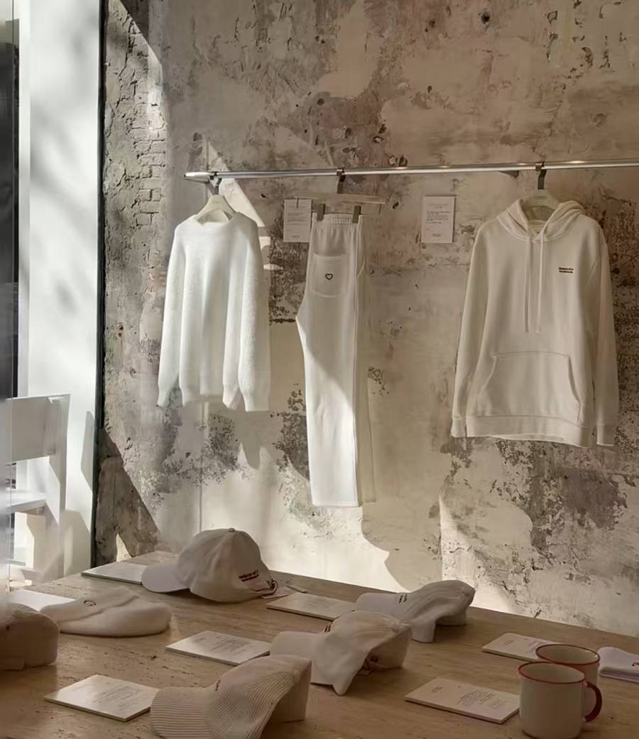 法国人在上海开店<strong></p>
<p>代虚拟币</strong>,只卖白色衣服竟然火了丨上海滩上洋掌柜