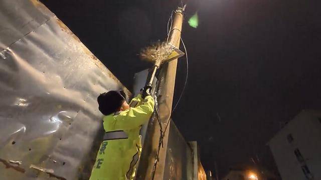 外交部发言人毛宁点赞山东德州交警<strong></p>
<p>牛玩的虚拟币</strong>!